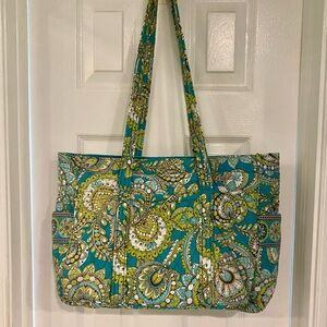 Vera Bradley large tote bag